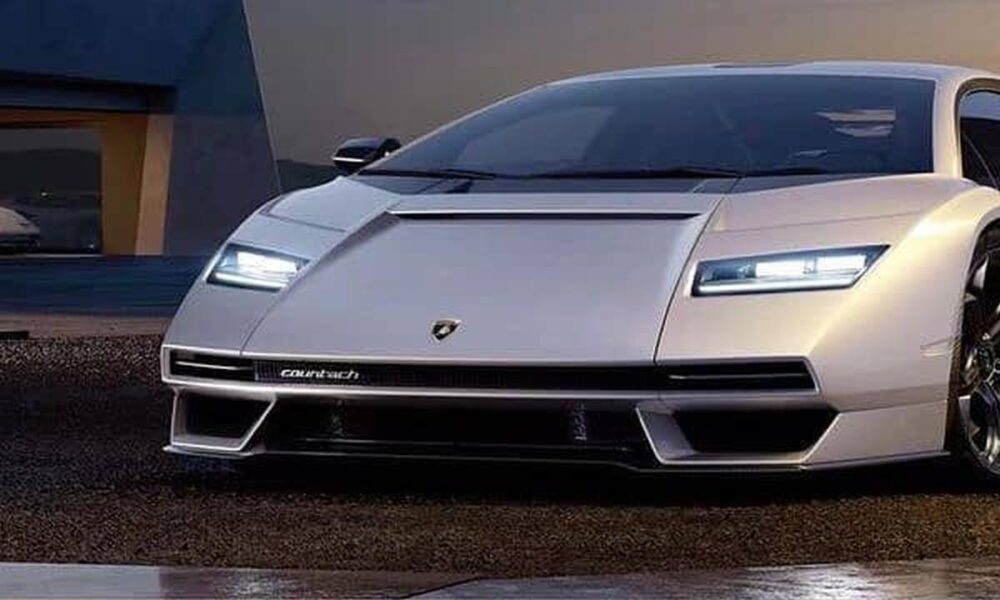 Lamborghini Countach LPI 800-4 leaked ahead of Pebble Beach