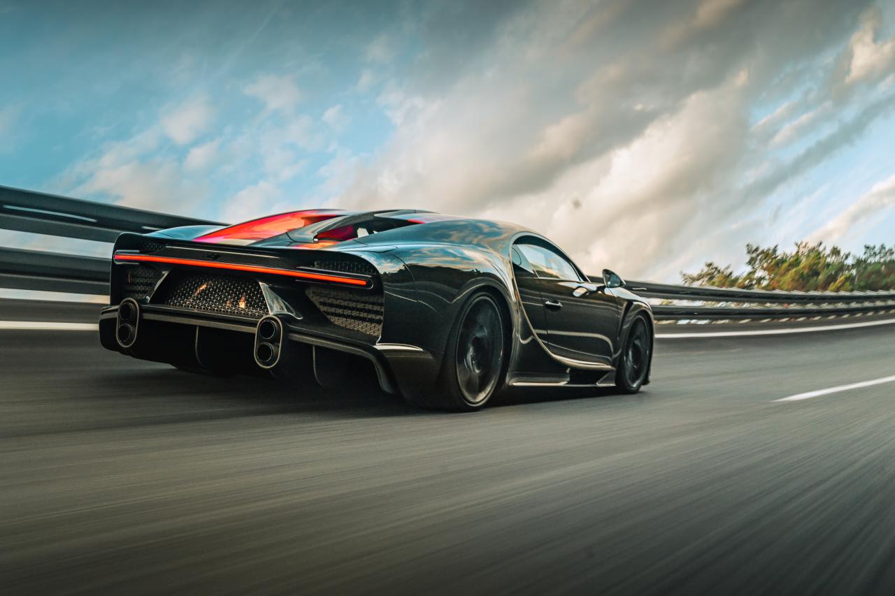 Bugatti Chiron Super Sport 300-delivery-4