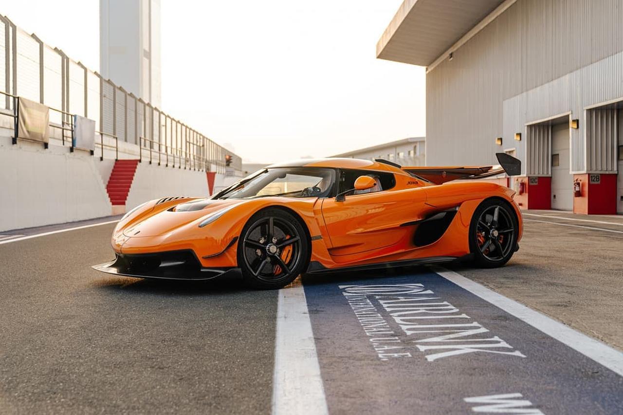 Koenigsegg Jesko-Dubai-testing-1