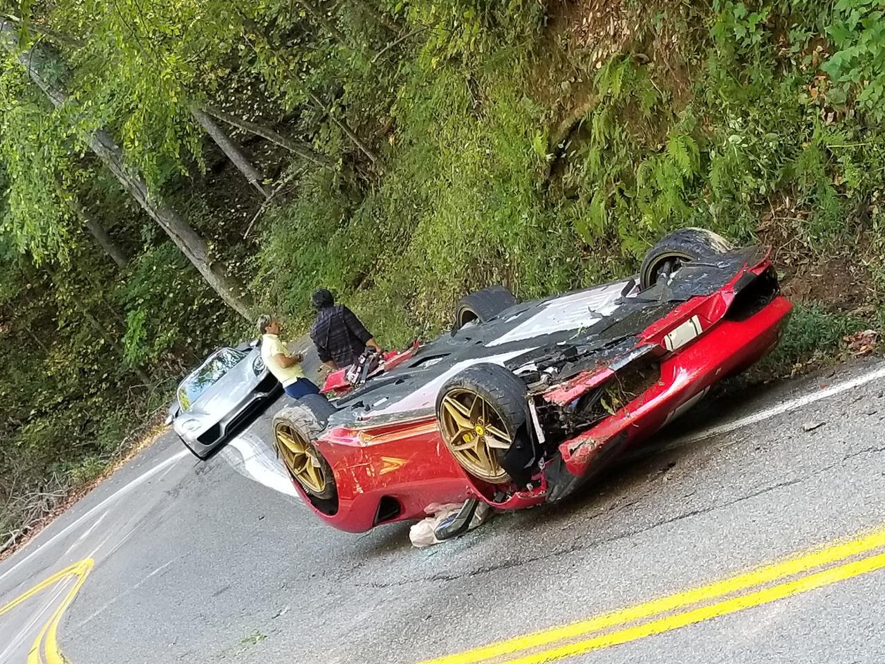 Ferrari 488 Pista Spider-crash-Tail of the Dragon-2