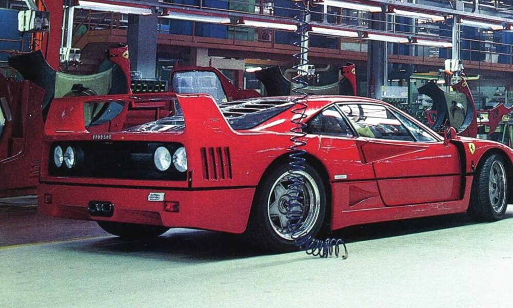 Throwback! Ferrari F40 rolling off the production line