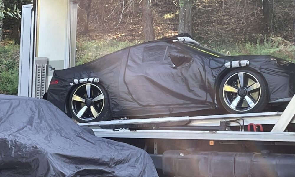 Is this the 2022 Porsche 911 Sport Classic?