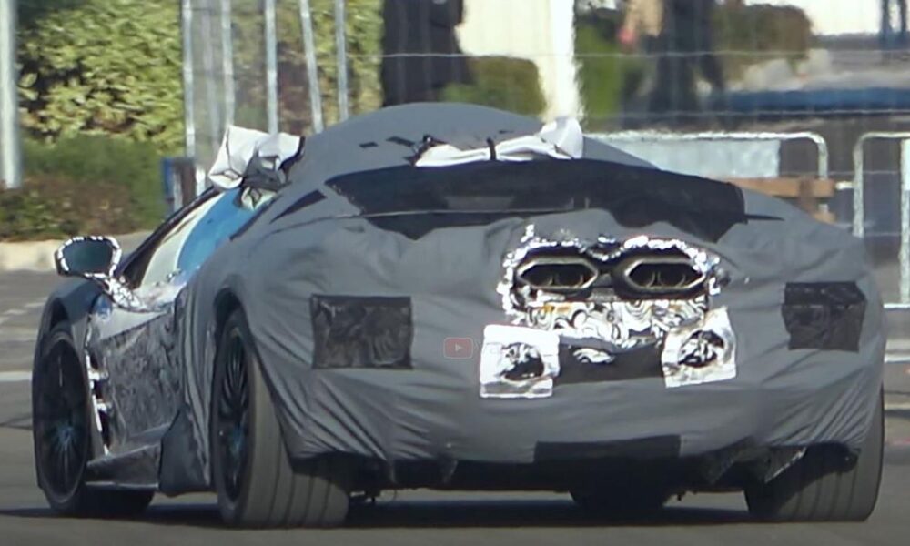 Lamborghini Aventador successor spied for the first time!