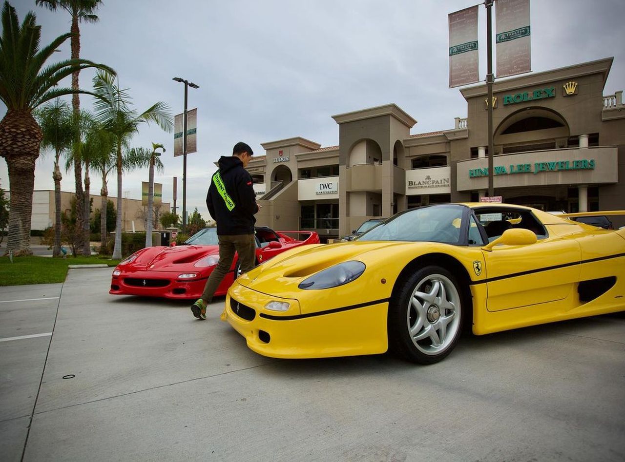 Yellow Ferrari F50-David Lee-1