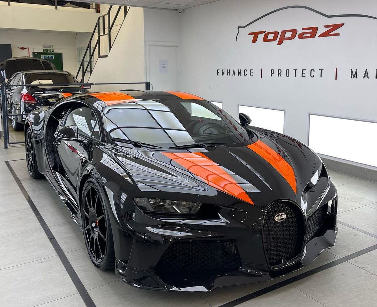 Bugatti Chiron Super Sport 300+Topaz Detailing-2