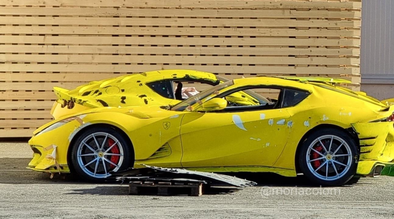 Ferrari 812 Competizione-crash-test-mule-2