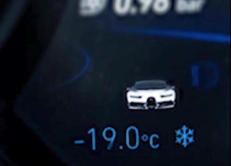 Bugatti Centodieci-Chiron graphic-dash-1